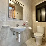 Appartement Modern Mediterranean 3 Bed, 2 Bath In St Pauls Bay - 5 Min Walk To Promenade, Beaches Nearby St. Paul's Bay