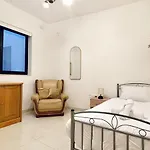 Modern Mediterranean 3 Bed, 2 Bath In St Pauls Bay - 5 Min Walk To Promenade, Beaches Nearby *