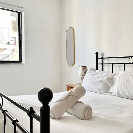 Modern Mediterranean 3 Bed, 2 Bath In St Pauls Bay - 5 Min Walk To Promenade, Beaches Nearby Appartement *